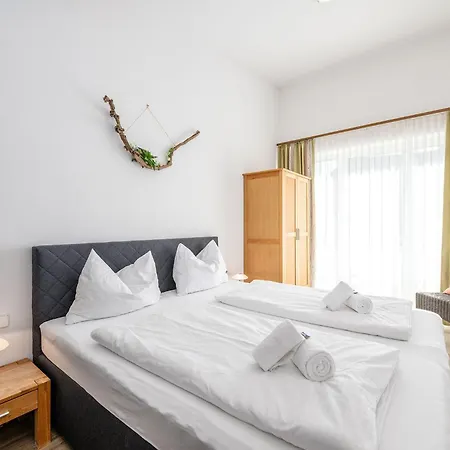 Apartment Fridolin - By Mynests *
