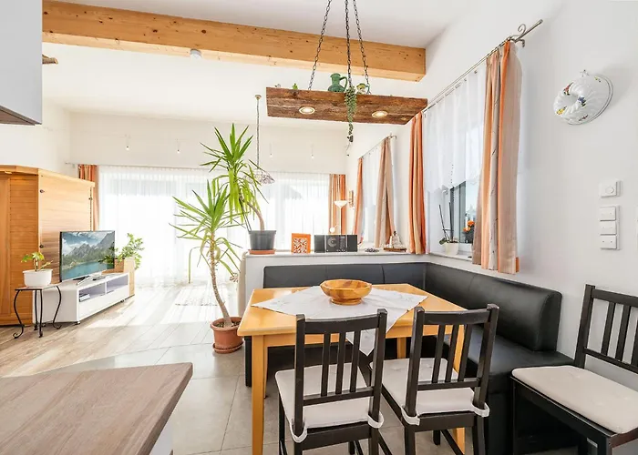 Fridolin - By Mynests Apartment *